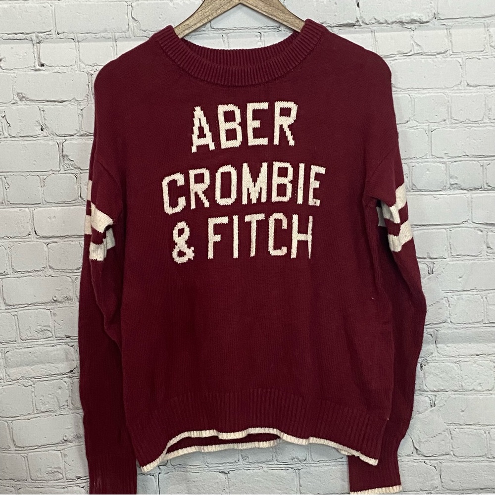 Abercrombie & Fitch red and white sweater
